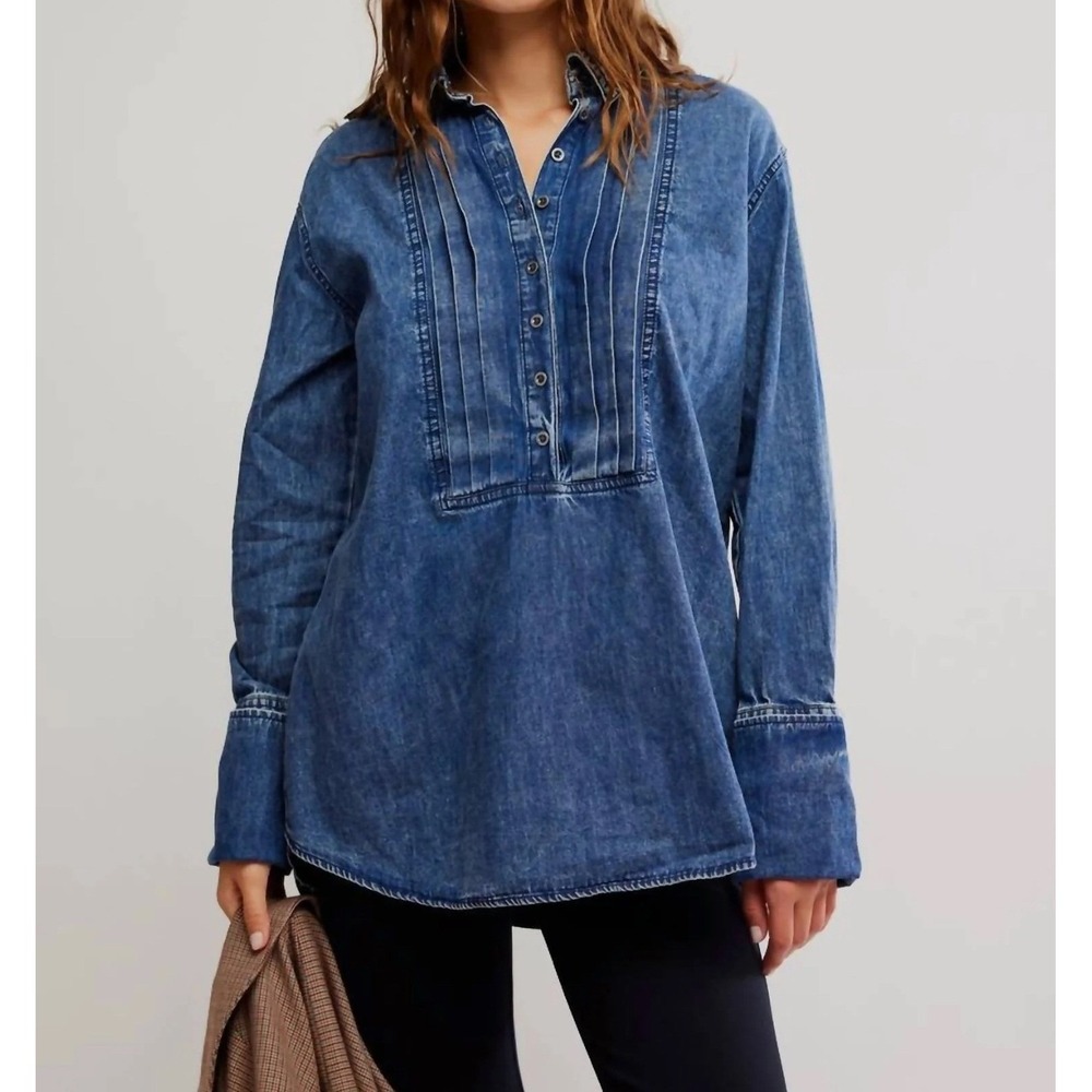 Free People We The Free After Hours Denim Top Montauk Wash Size XS NWT Oversized
